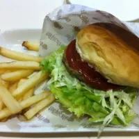 Gyoza Burger|Marielle Chingさん