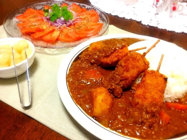 串カツカレー トマトサラダにんにく風味|由美さん