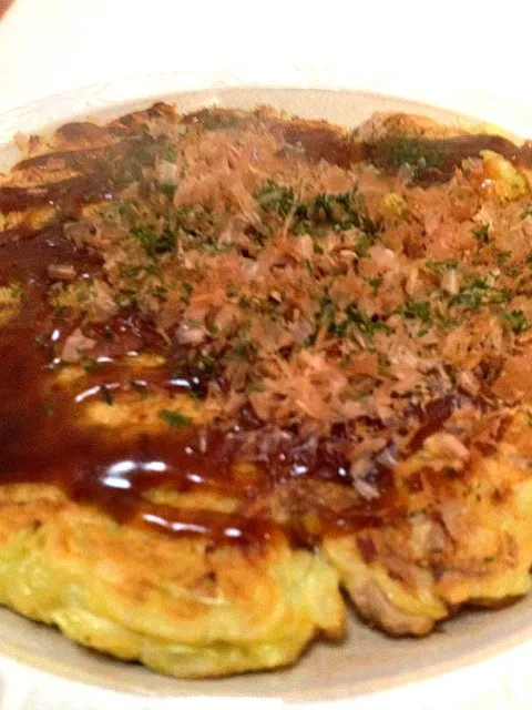 Snapdishの料理写真:大阪みやげのお好み焼きキットで焼き焼き♡|いくえさん