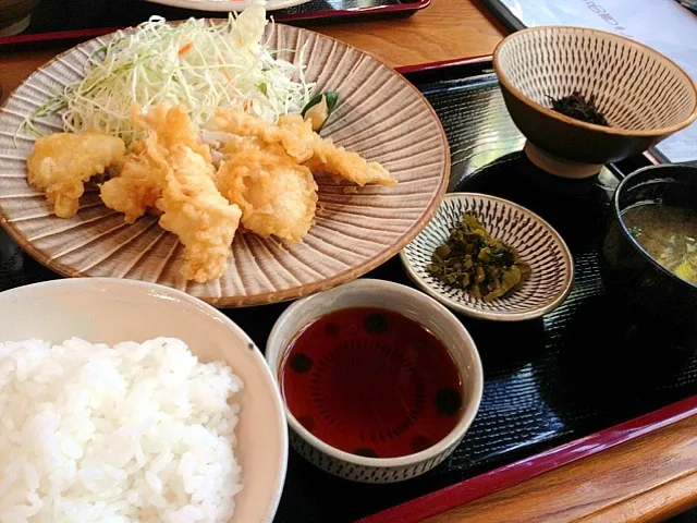 Snapdishの料理写真:湯布院のとり天定食|高森啓介さん