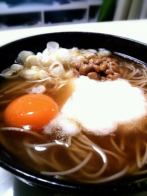 トロたま納豆そば 青空鶏舎卵|なお。さん