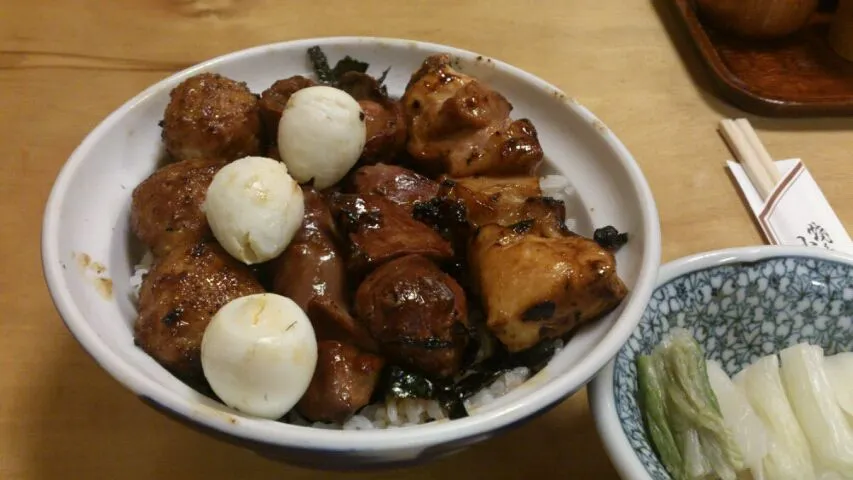 栄一の焼き鳥丼。相変わらずジューシーで美味い！|SATOSHI OOCHIさん