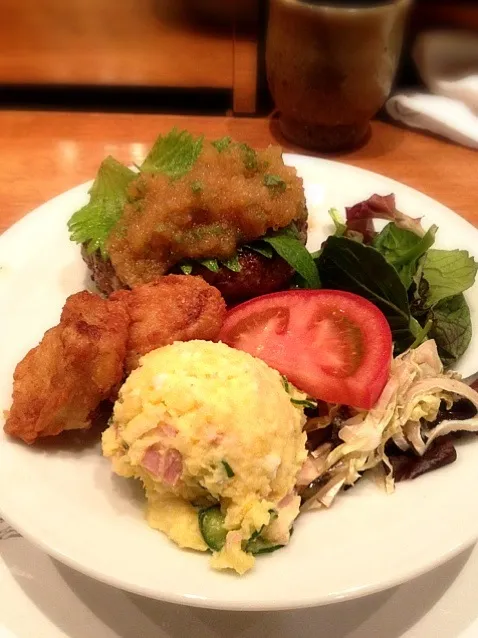 新地の純平さん、マンスリー特別ランチ！これにさらにスッポンのスープがついてきたけど、それにも悶絶。|まつざわハモンさん