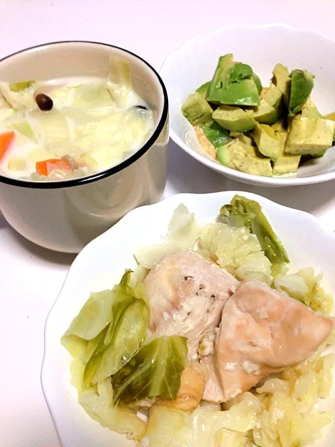 鶏とキャベツ蒸しと野菜ミルクスープ|なるみさん