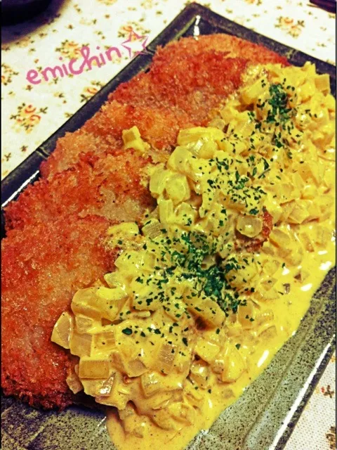 ヒレカツのカレークリームソースかけ✩|emiﾟ+｡:.ﾟஐ♡さん