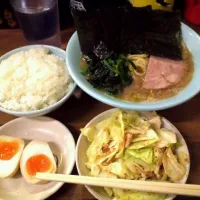 ラーメン|らっぴーさん