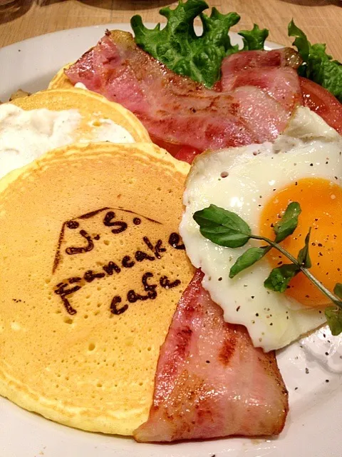 j.s.pancakeのBLT♡|Rinayamaさん