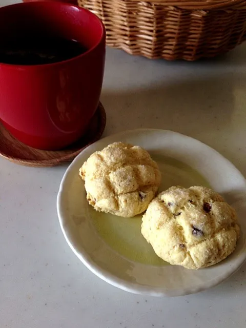 ミニチョコチップメロンパン＋デカフェ・アールグレイ|うさこさん