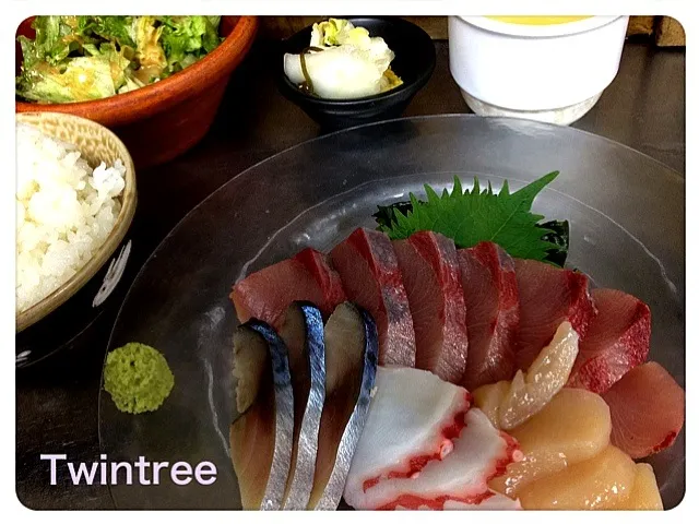 ステーキ屋さんのお刺身ランチ|TwinTreeさん