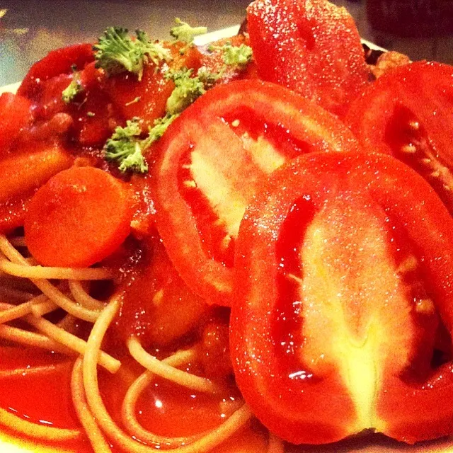 Organic tomato sauce pasta|Krongsinさん