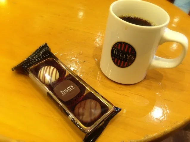 TULLY'S 本日のコーヒー チョコレートテルゼット|ともさん