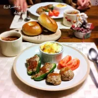 Snapdishの料理写真:ピーマンとしいたけの肉詰め|りとるさん