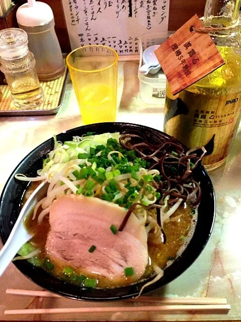 白ダシラーメン(豚骨醤油)|佐野さん