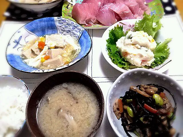 Snapdishの料理写真:晩ごはん♪|ゆきさん