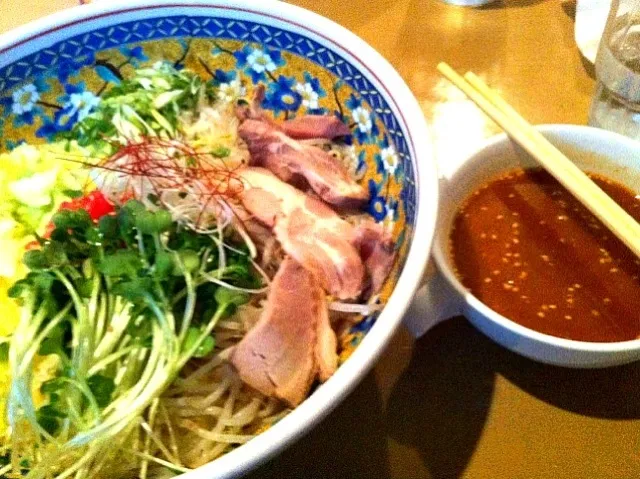 Snapdishの料理写真:広島つけ麺！|ドラゴン松井さん