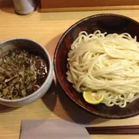 山崎麺二郎のつけ麺|井上賀元さん