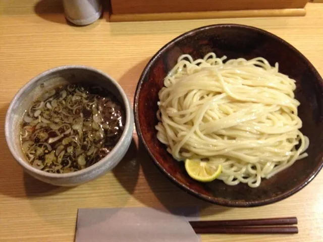 山崎麺二郎のつけ麺|井上賀元さん