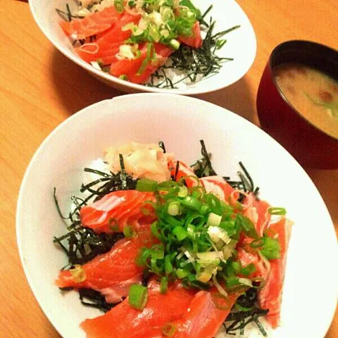 サーモン丼|田中くんさん