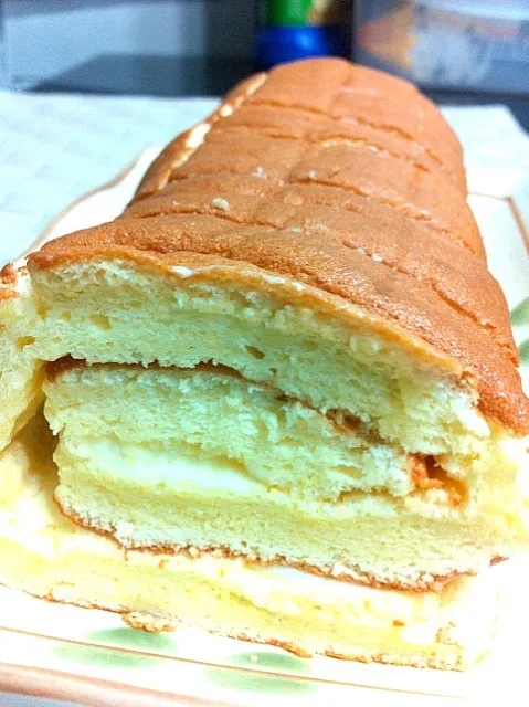 Swissroll with vanilla custard cream|shirlynさん