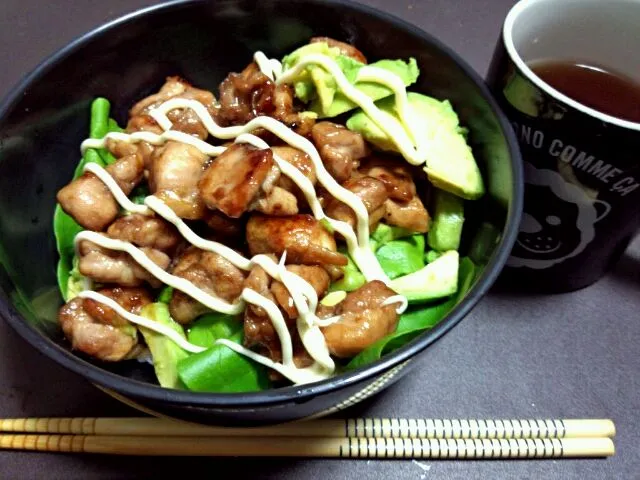 Snapdishの料理写真:照り焼きアボカド丼|小林志帆さん