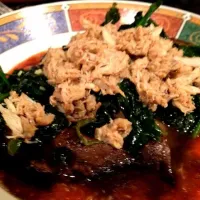 Grilled portabella mushrooms with spinach and crab...|candice denchyさん