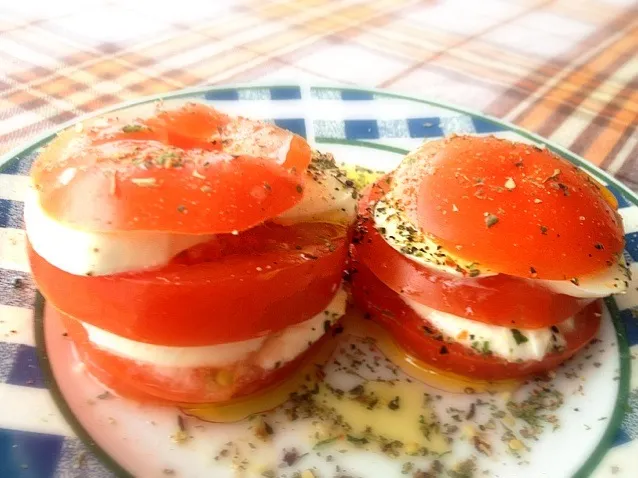 Tomato & Bocconcini|孤独のグルメ - まつしげ ゆたかさん