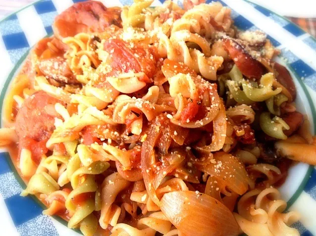 Chorizo & Mushroom Pasta with Tomato Base|孤独のグルメ - まつしげ ゆたかさん