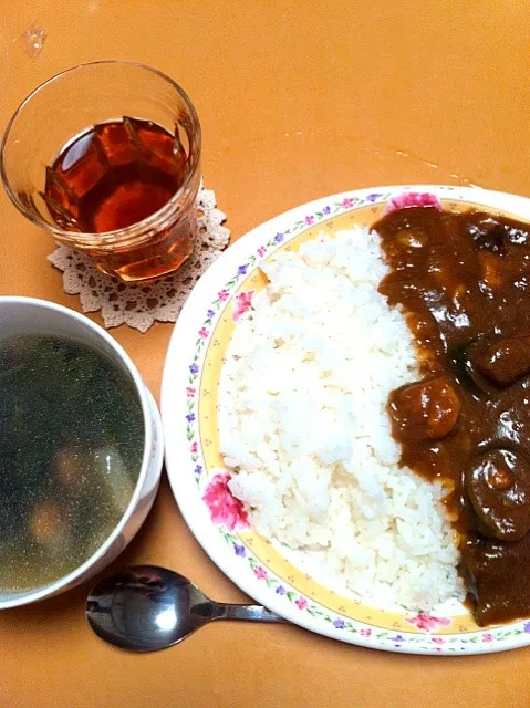 カレーライス、かぶほうれん草ウインナーのスープ|tomrowさん