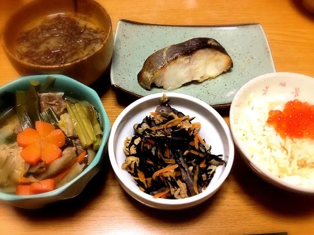 すき焼き風煮と銀たら西京漬け、他|まりこさん