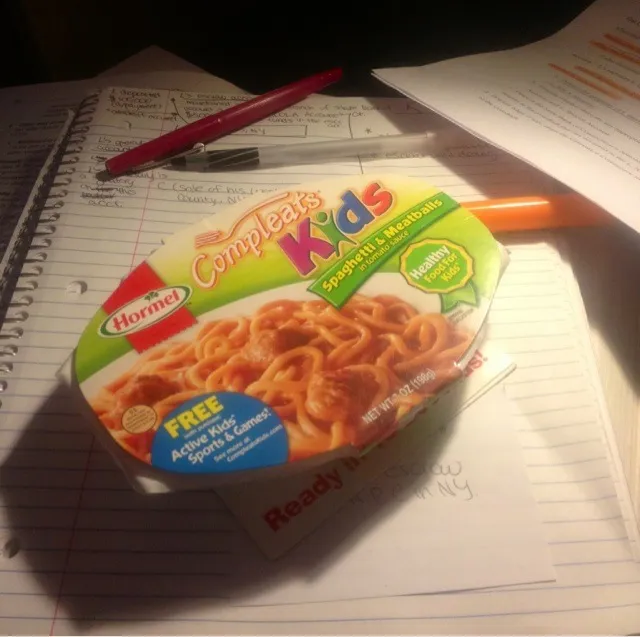 This quick meal is perfect for a study break.|Alena Eydlishさん