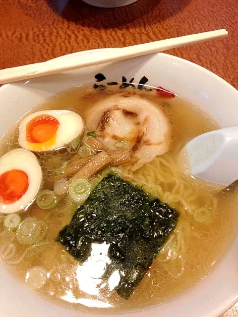 塩たまごラーメン|きくたろさん