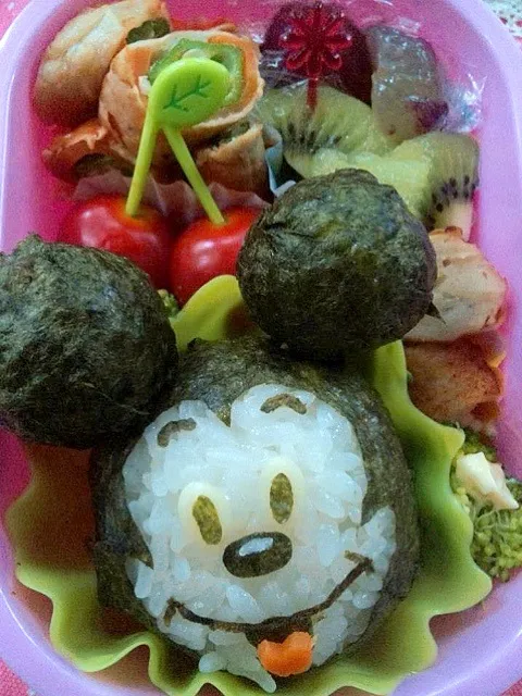 Snapdishの料理写真:Lunch box☆Mickey mouse♪ﾐｯｷｰﾏｳｽ|🌈Ami🍻さん