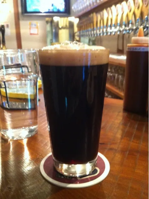 Mikkeller Sort Gul Black IPA|PegaOさん