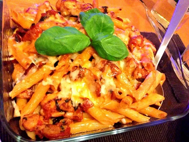 Cheesy Chicken Penne Bake☆|SH_journeyさん