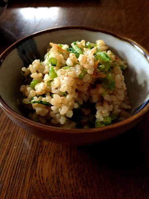 大根の茎と干しエビの玄米混ぜ御飯|平林明美さん