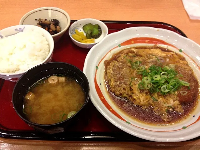 かつとじ定食 780円|Kojiさん