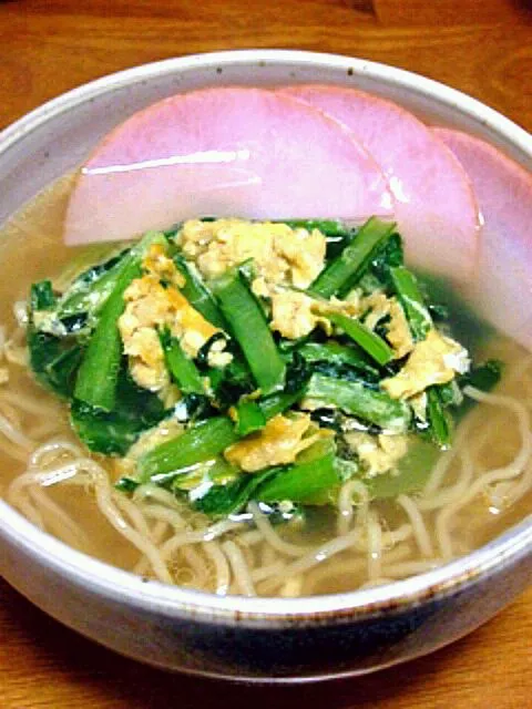 小松菜卵炒めのせ塩ラーメン（函館・一文字）|すーさん