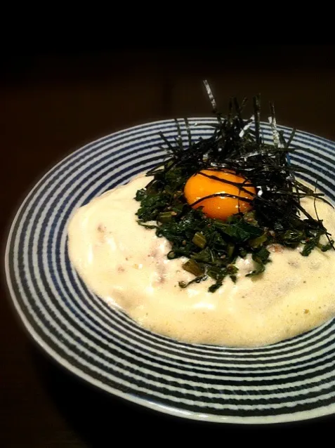 フワフワ納豆ご飯🍚大根の葉と|ちっきーさん