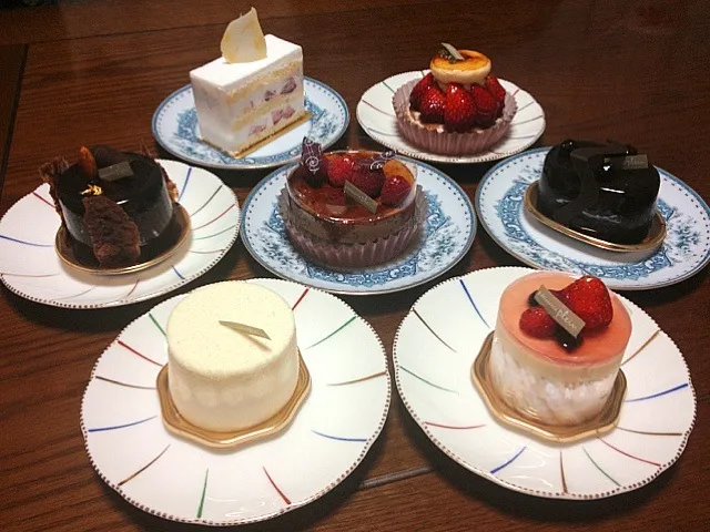 Snapdishの料理写真:芦屋パティスリープランのケーキたち|まさこさん