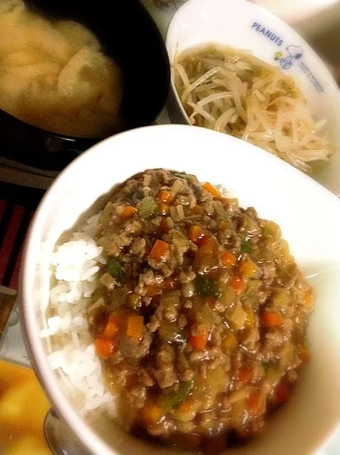 具だくさんひき肉のあんかけ丼|ゆいさん