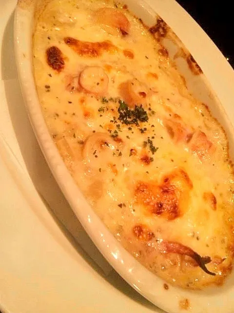 Basil gratin of cuttlefish☆やりいかのﾊﾞｼﾞﾙｸﾞﾗﾀﾝ|🌈Ami🍻さん