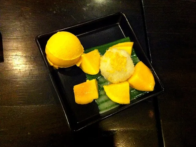 Mango sticky rice!|ayizhenさん