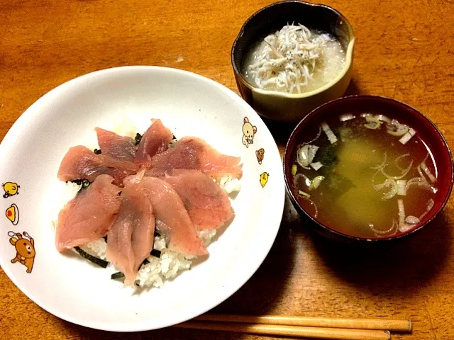 マグロ丼|くまざわみゆきさん