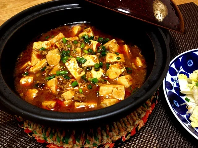 土鍋であつあつの麻婆豆腐(^-^)/|みにさん