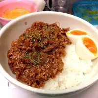 ハンバーグ丼|オモンマさん