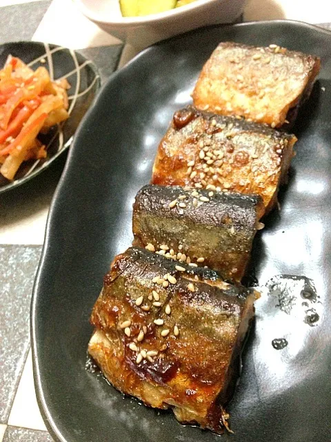 サンマの蒲焼き|休日限定ままさん