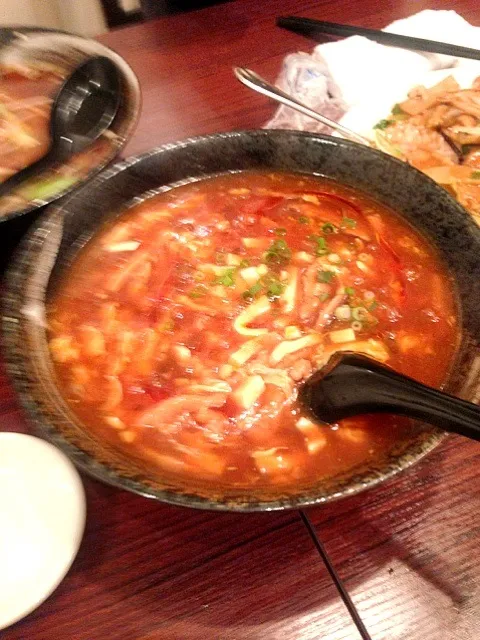 Hot and sour soup ramen☆酸辣湯麺|🌈Ami🍻さん