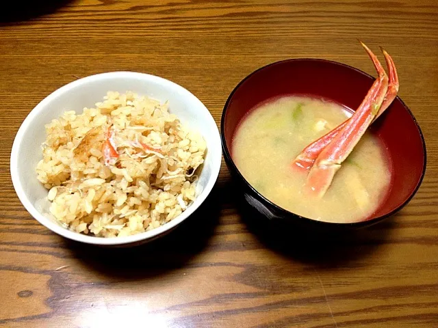 カニご飯とカニ出汁お味噌汁|さきさん