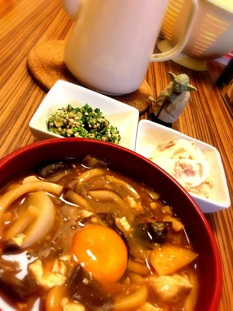 Snapdishの料理写真:味噌煮込みうどん♡蕪とツナのサラダ♡たたきオクラ|mieko matsuzakiさん