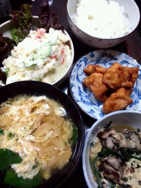 実家の味 からあげ ポテトサラダ 穴子の柳川風 ほうれんそうと卵の味噌汁|野崎恵理さん